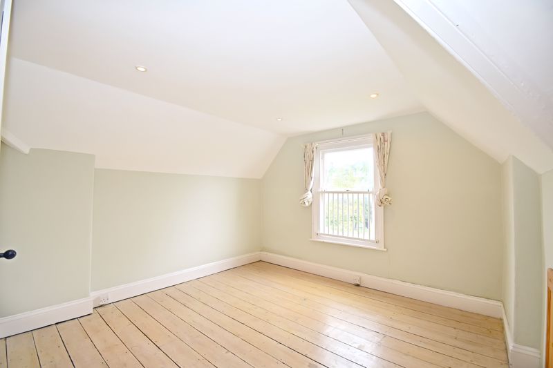 Bedroom- click for photo gallery